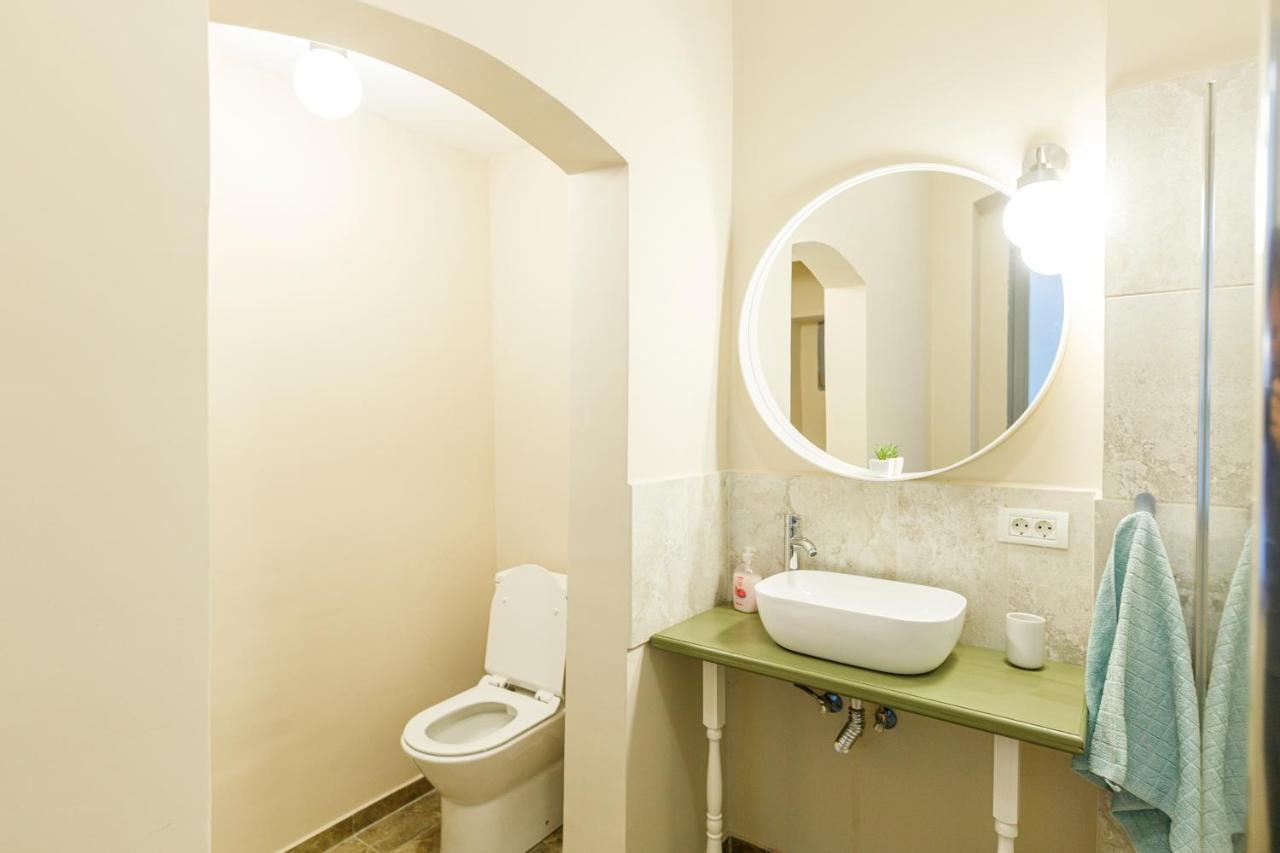 טימישוארה Beautiful Apartment In Heart Of Historical Center מראה חיצוני תמונה